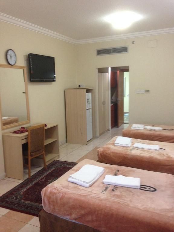 Cristalaat Al Aseel Hotel Mecca Quarto foto